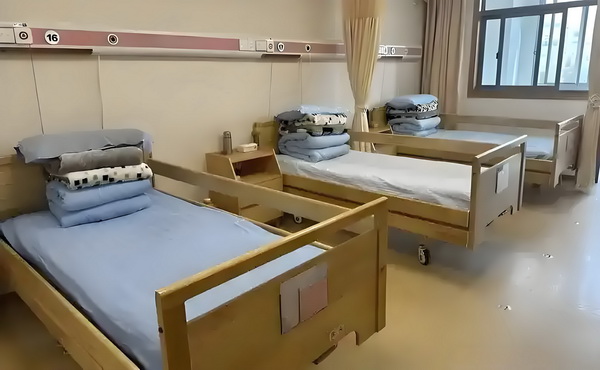 迁深圳户口条件机构_大小姐不是娃哈哈“继承人”:自己打下来的江山 快车撞上一辆野猪城际